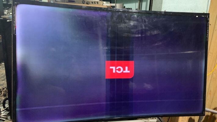Thay màn hình tivi TCL