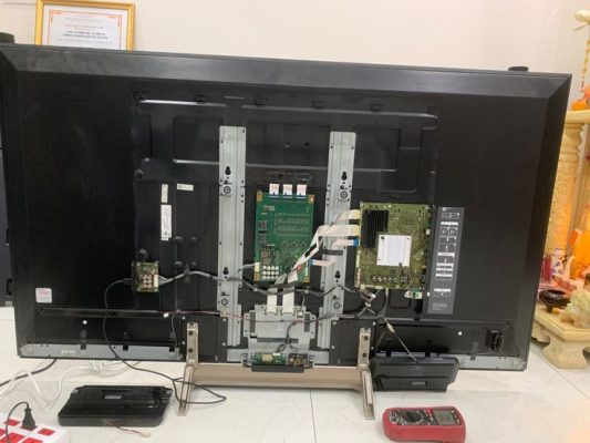 Bảo vệ màn hình sau khi sửa chữa.