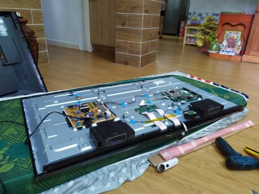 Sửa tivi Xiaomi tại nhà.