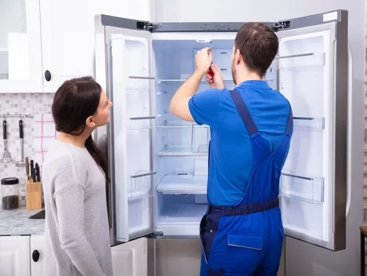 Kiểm tra block tủ lạnh inverter.