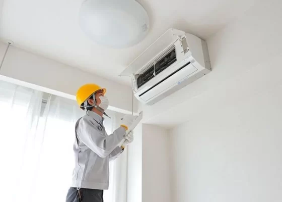 Đo và kiểm tra gas lạnh.