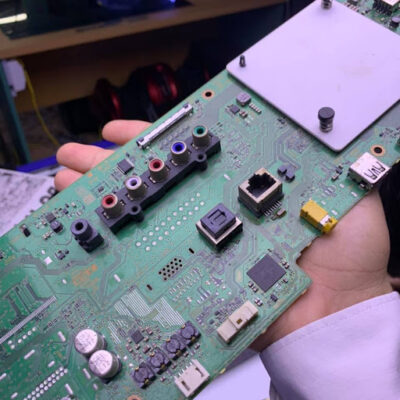 Bo mạch chính (Mainboard) bị lỗi.