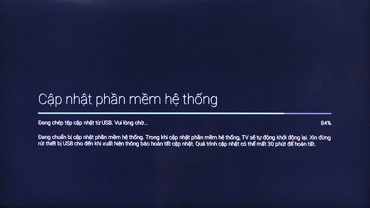 Cập nhật phần mềm hệ thống tivi.
