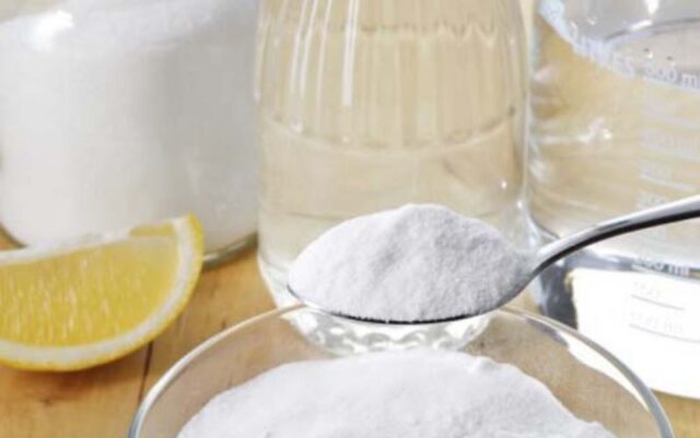 Mẹo vệ sinh máy giặt bằng soda
