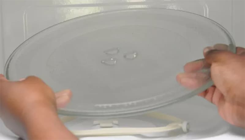 Đĩa quay không quay.