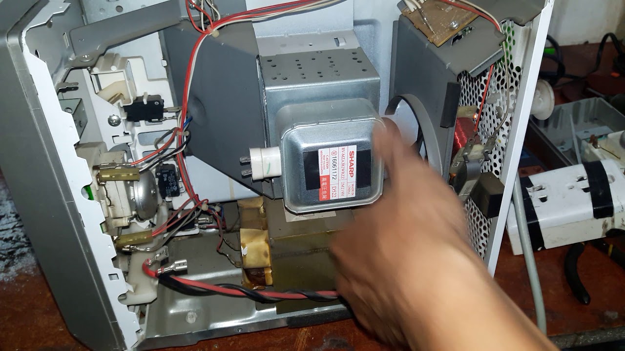 Quy trình sửa lò vi sóng tại nhà TP.HCM.
