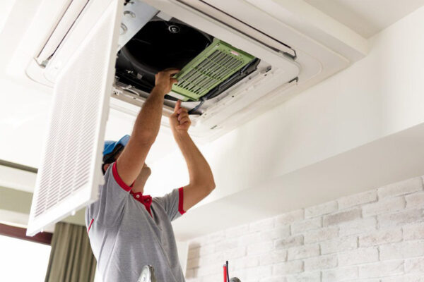 Thời điểm phù hợp để bảo dưỡng máy lạnh Daikin tại Hà Nội
