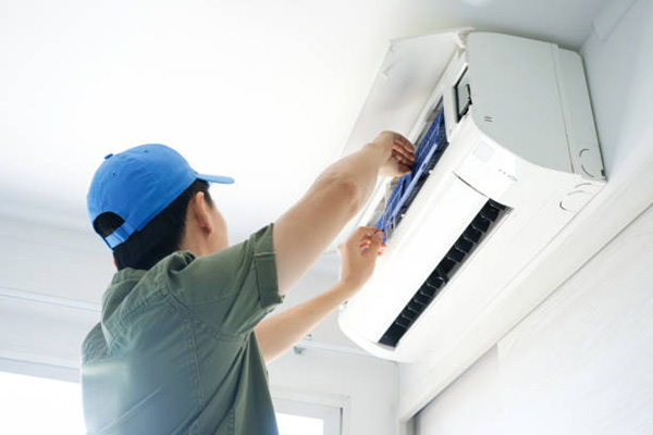 Tại sao sửa chữa máy lạnh mùa hè lại đặc biệt quan trọng?