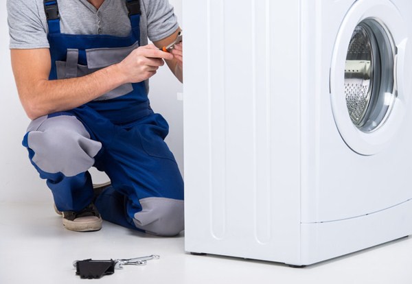 Vì sao nên chọn dịch vụ sửa máy giặt, tủ lạnh tại Hà Nội?