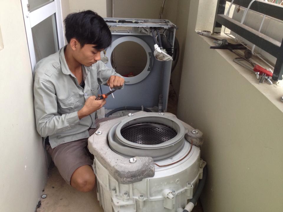 Vì sao nên chọn dịch vụ sửa máy giặt tại nhà TP.HCM?