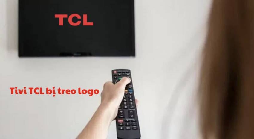 Smart TV bị treo logo hoặc không khởi động được.