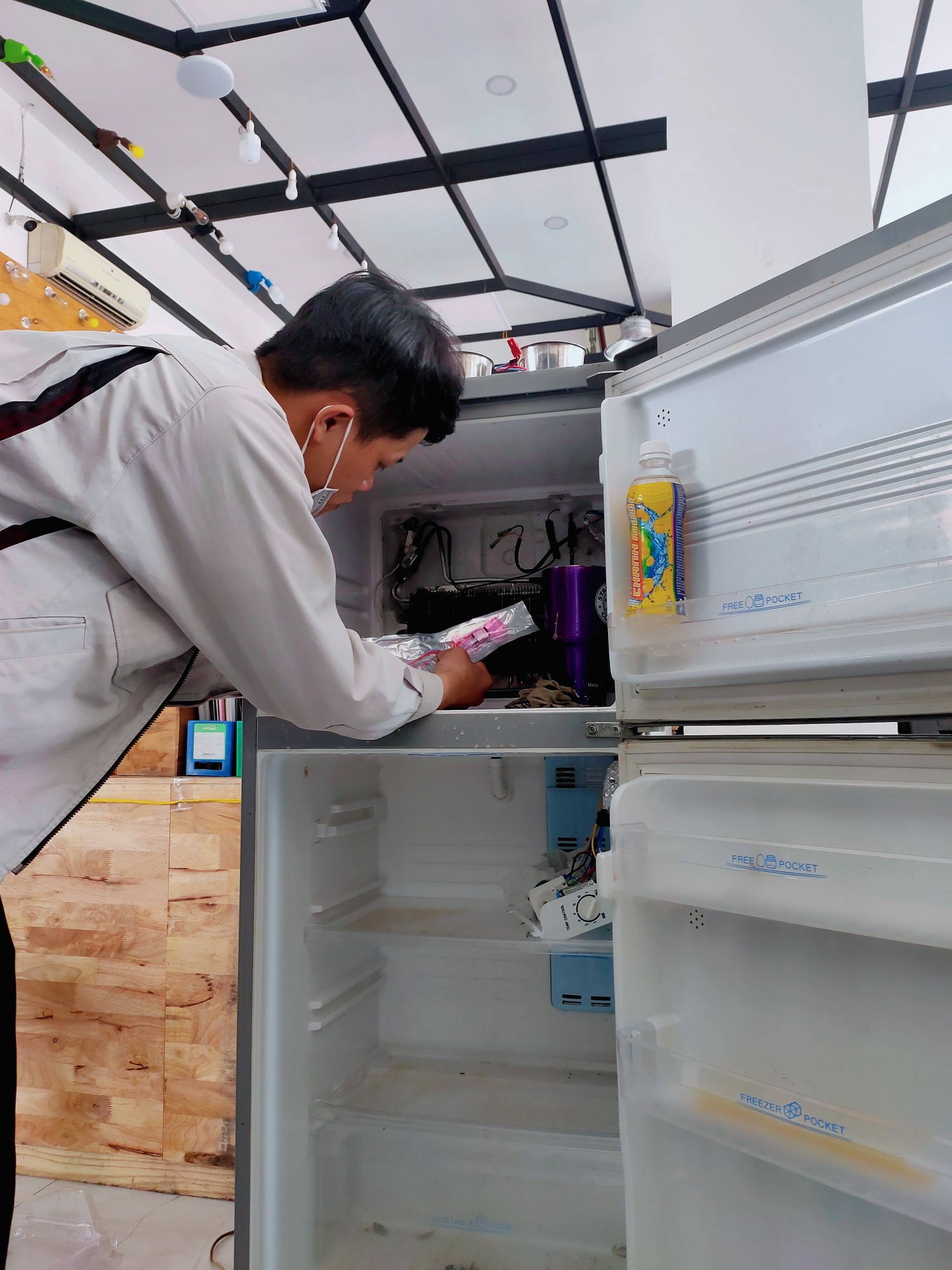 Vì sao nên chọn dịch vụ sửa tủ lạnh LG tại Hà Nội?
