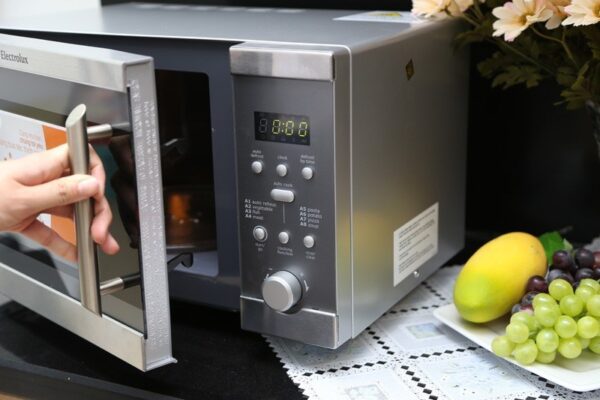 Sửa chữa lò vi sóng Sharp tại Hà Nội