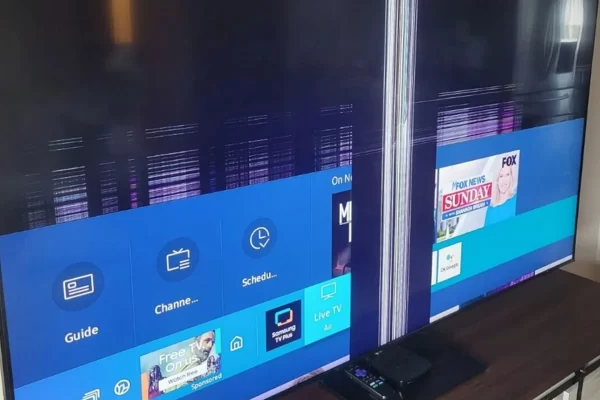 Mẹo bảo quản tivi OLED sau khi sửa
