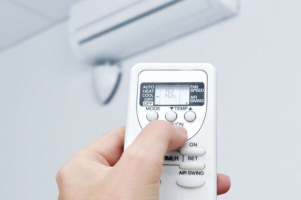 Nguyên nhân thường gặp dẫn đến lỗi máy lạnh không vào điện