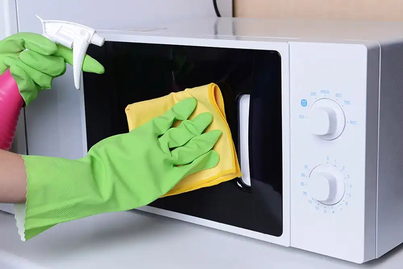 Vì sao cần nắm rõ cách sử dụng lò vi sóng hiệu quả?