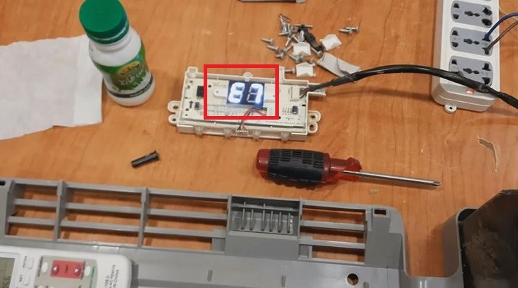 Lỗi kết nối tín hiệu giữa các linh kiện.
