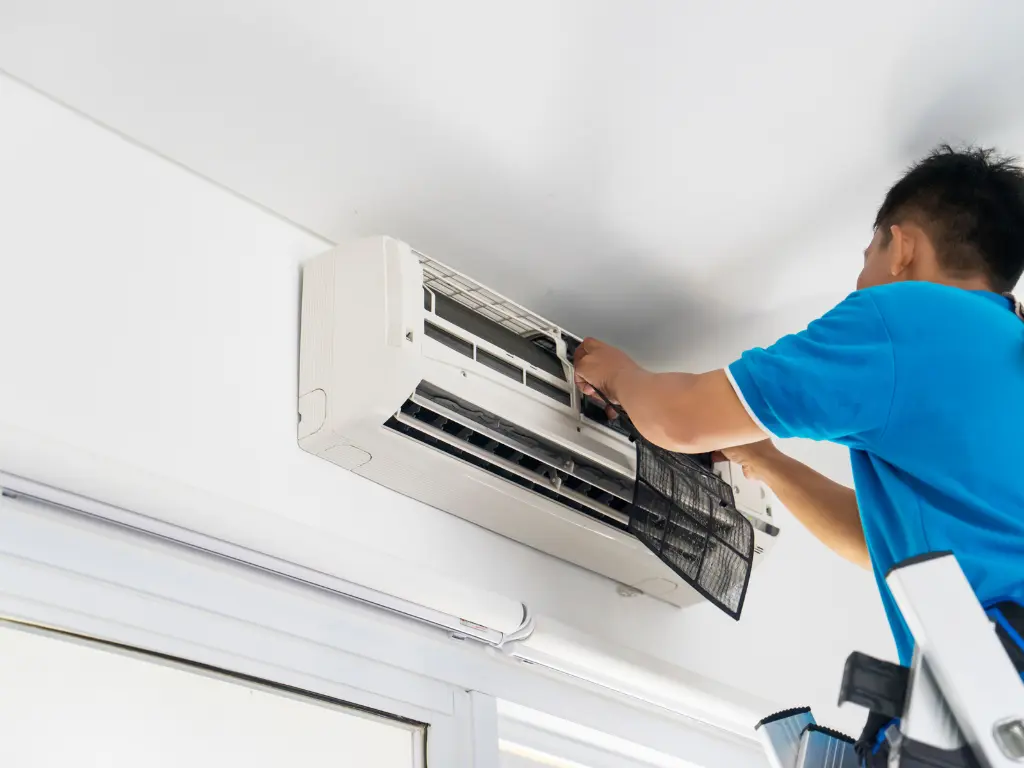 Cách xử lý nhanh khi máy lạnh Daikin báo lỗi U2.