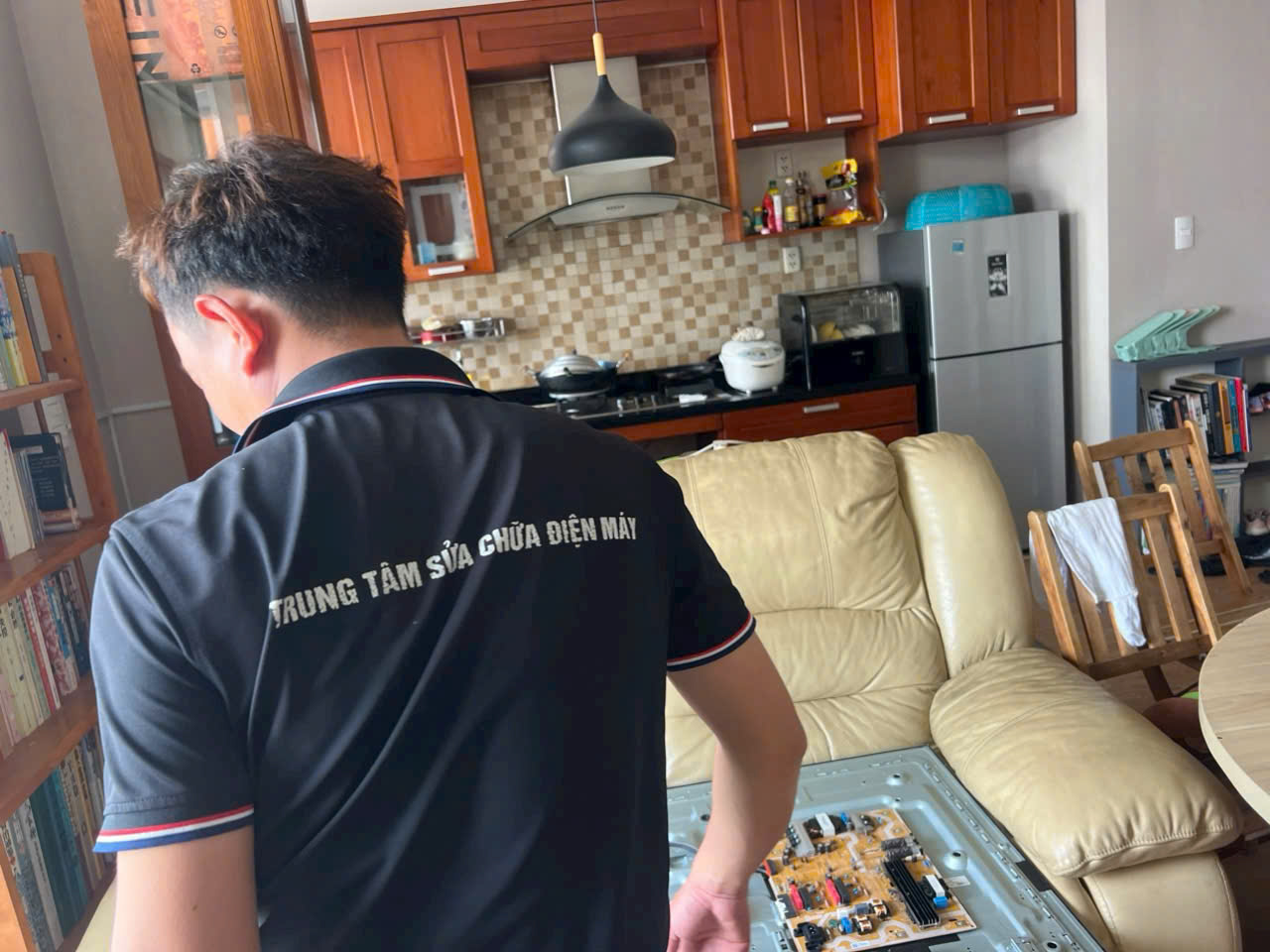 Sửa tivi phường An Phú Đông – Dịch Vụ Nhanh Chóng, Uy Tín, Giá Tốt Tại Nhà