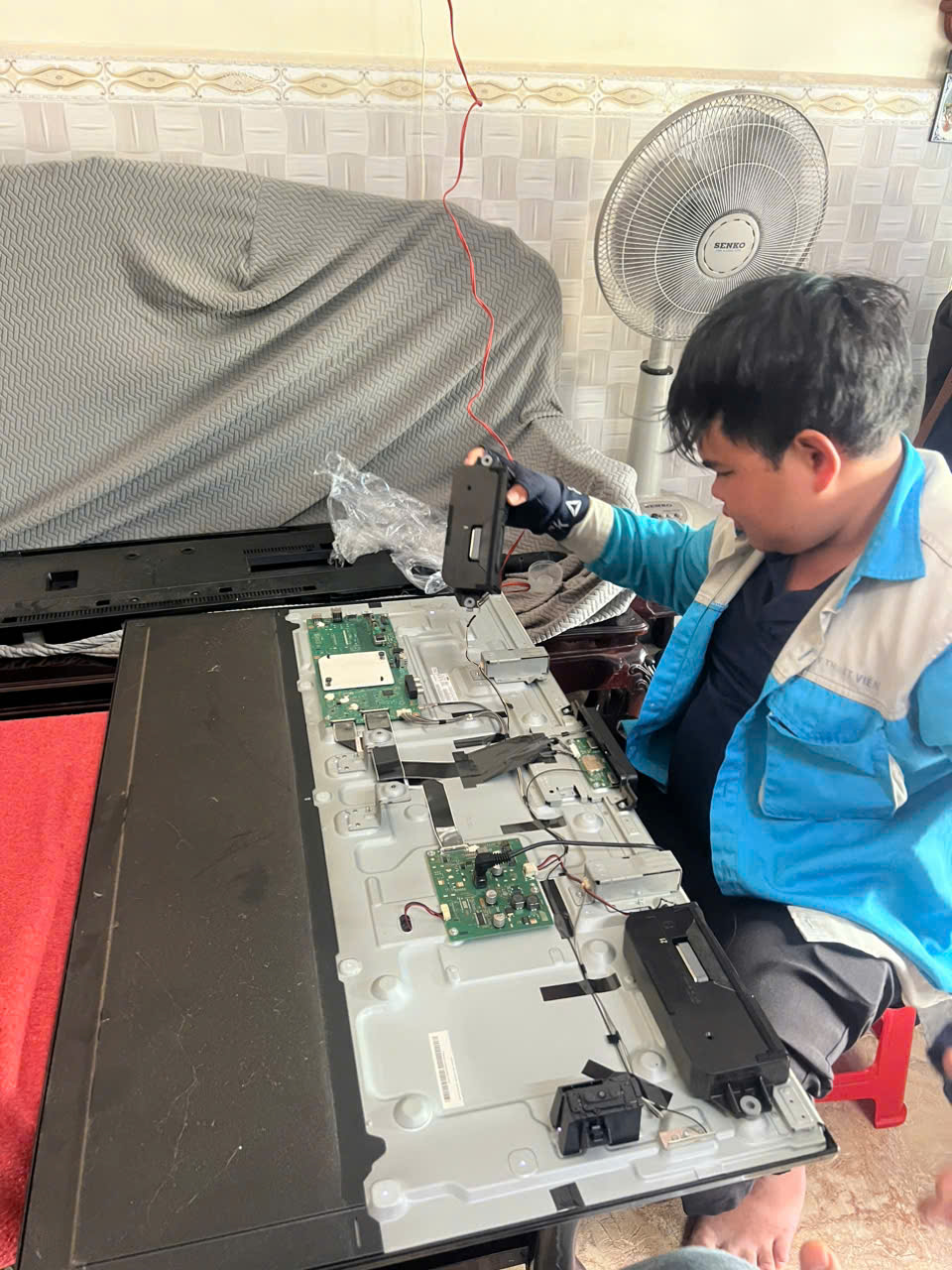 Sửa Tivi Phường Đông Hưng Thuận – Dịch Vụ Uy Tín, Có Mặt Nhanh, Giá Tốt 2026