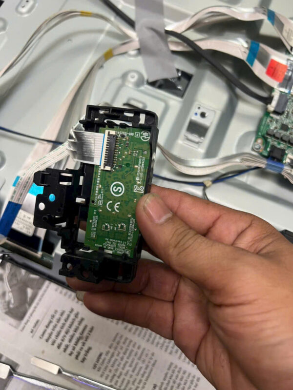 Sửa Tivi Phường Trung Mỹ Tây – Dịch Vụ Nhanh Chóng, Uy Tín Tại Nhà