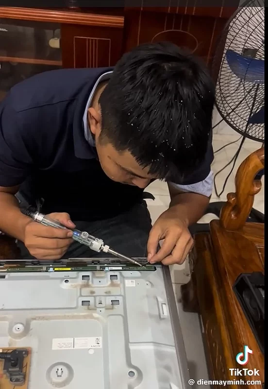 Sửa tivi tại Chung Cư Depot Metro Tower