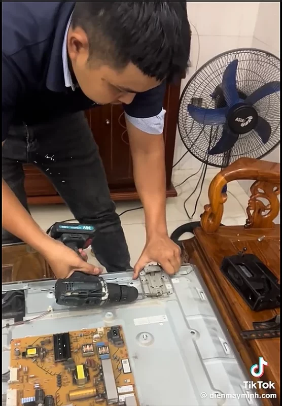 Sửa tivi tại Chung Cư Depot Metro Tower