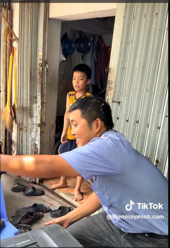 Sửa tivi tại Chung Cư Vinhomes Đồng Khởi