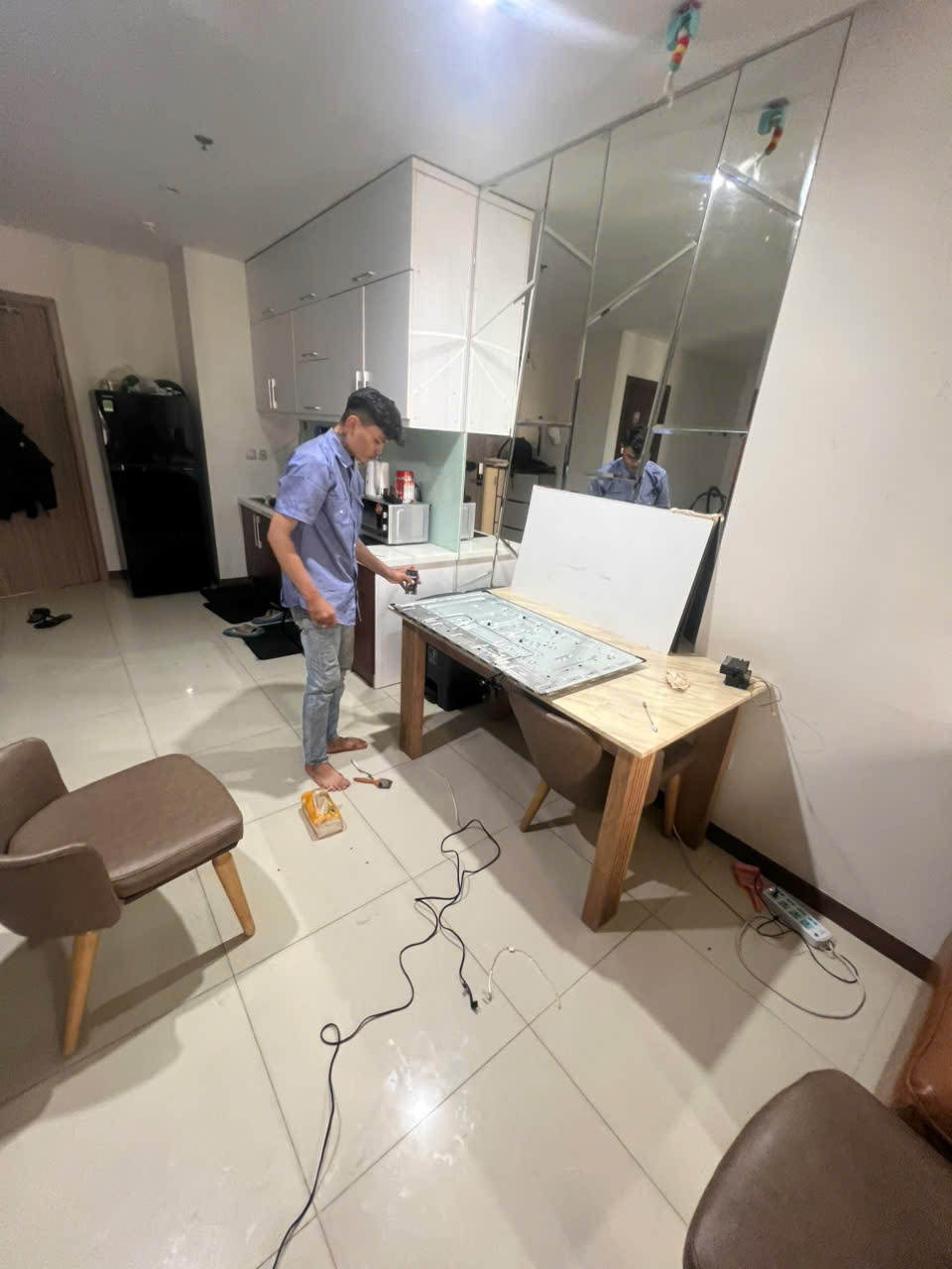 Tivi Bị Nhấp Nháy Màn Hình: Nguyên Nhân Và Cách Khắc Phục