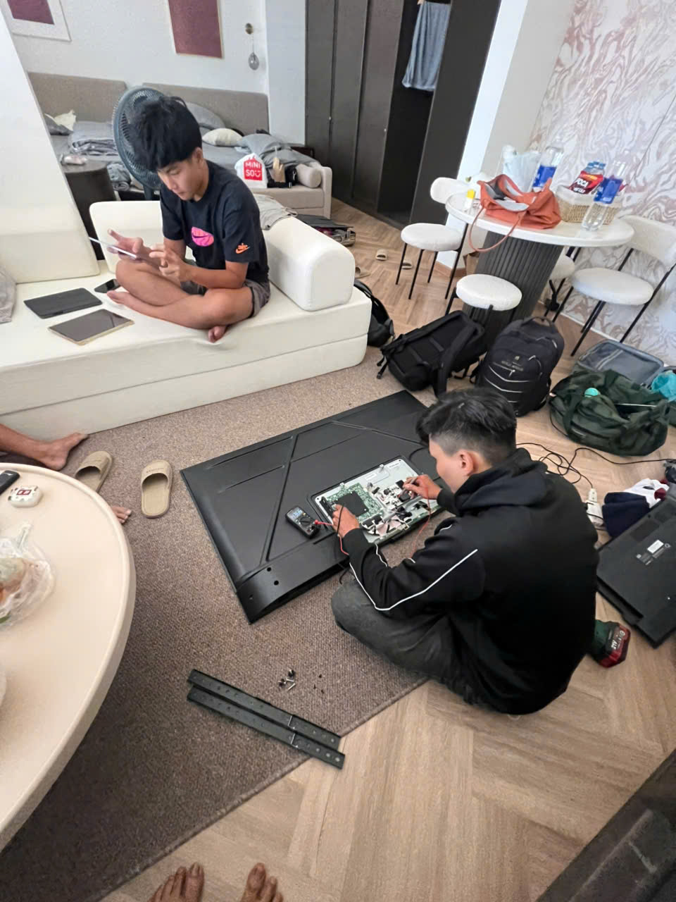 Sửa Tivi Xã Cần Giờ Tại Nhà Uy Tín